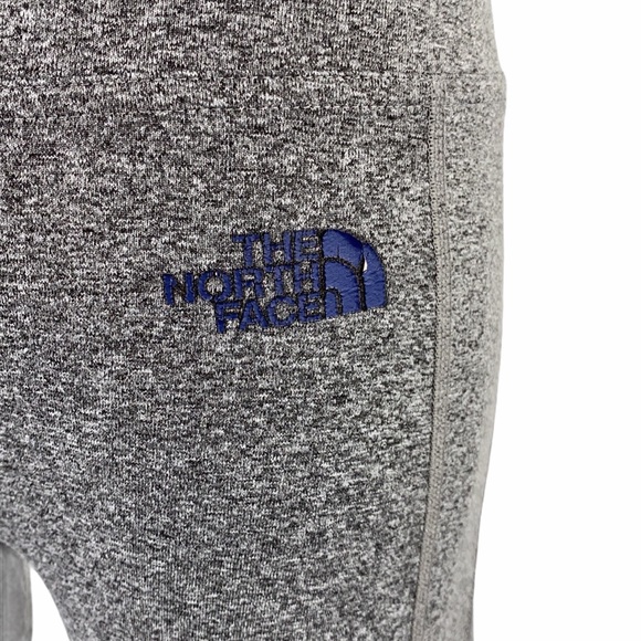 The North Face Pulse Gray Cropped Leggings - Picture 3 of 16